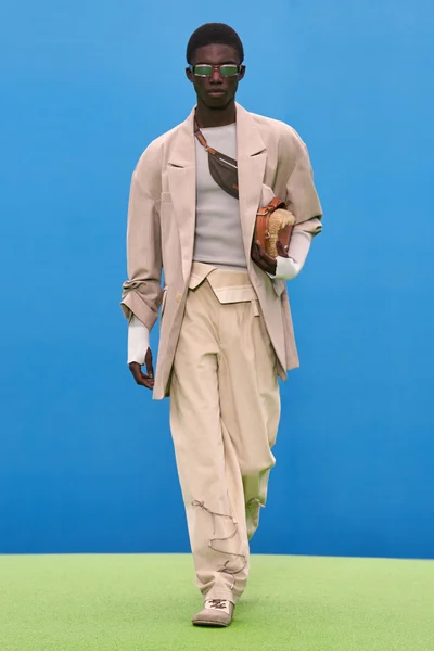Look 6